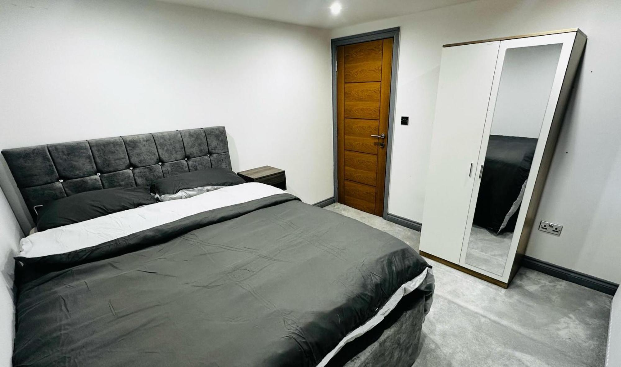 Perfect Stay Near Manchester Airport وايثن شاو الغرفة الصورة