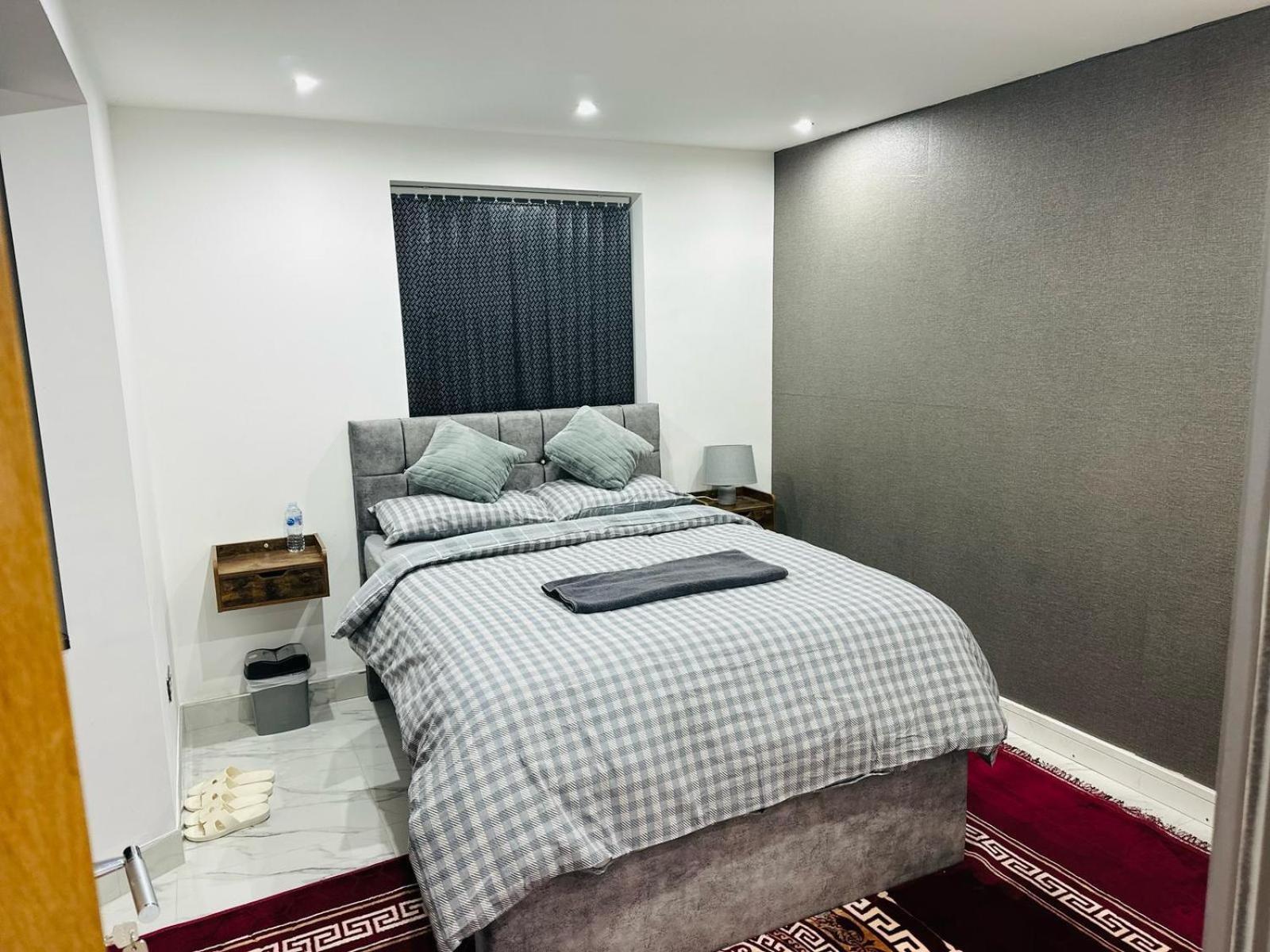 Perfect Stay Near Manchester Airport وايثن شاو المظهر الخارجي الصورة